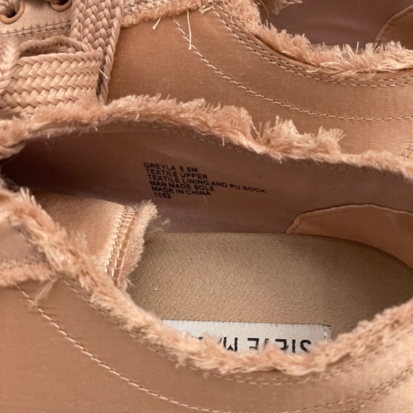 Blush Pink Satin Steve Madden Greyla Shoes - Picture 3 of 4